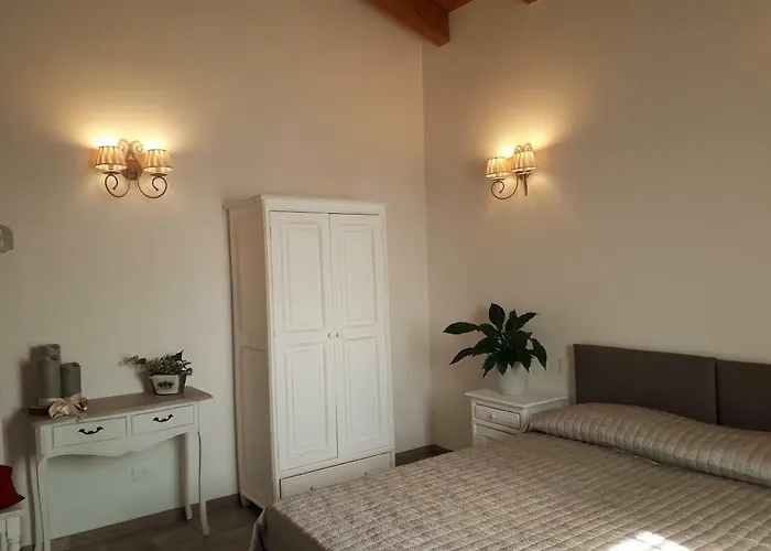 N'uova Campagna Alloggio per agriturismo *