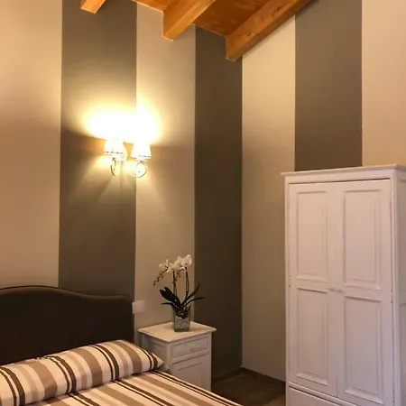 N'uova Campagna Κατάλυμα σε φάρμα *